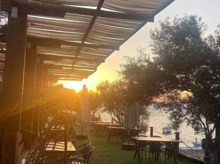 Qcunda Otel Restorant