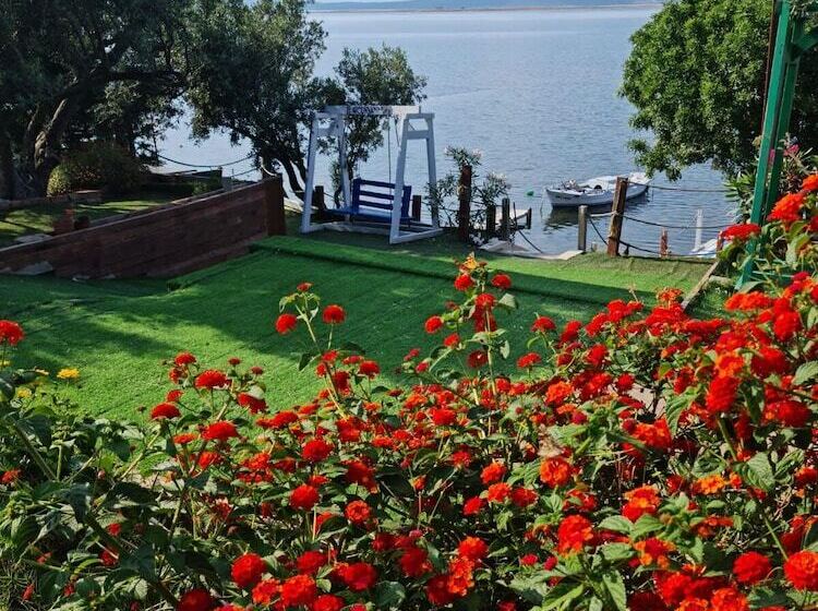 Qcunda Otel Restorant