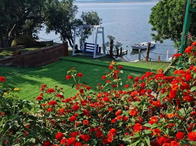 Qcunda Otel Restorant