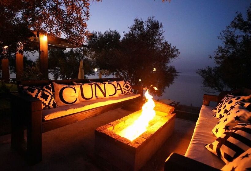 Qcunda Otel Restorant