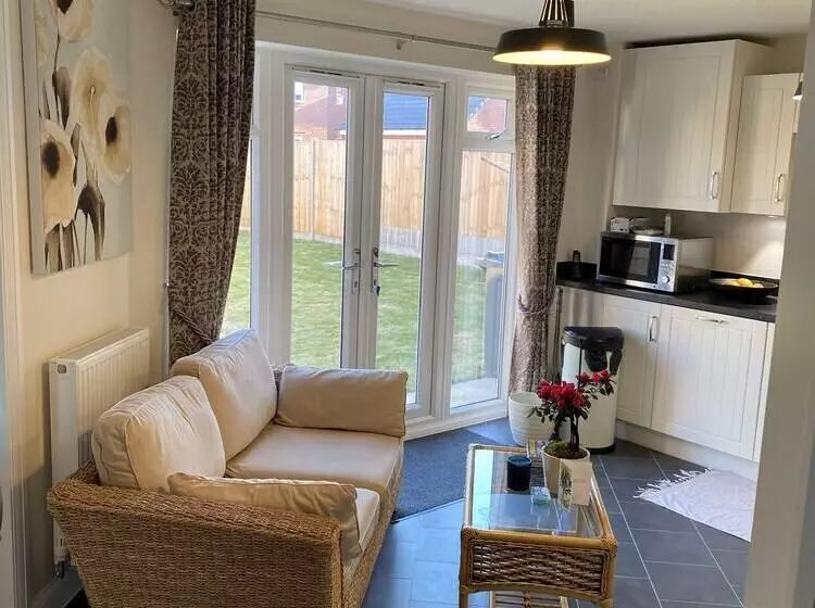 レジデンス Charming 4 Bed House In Grantham