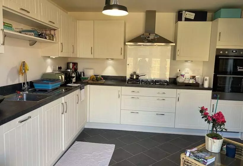 レジデンス Charming 4 Bed House In Grantham