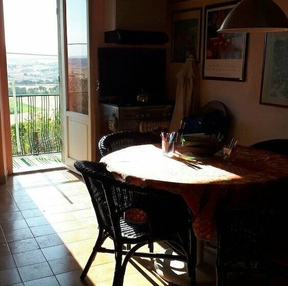 اقامتگاه Home Sweet Home With Panoramic Garden