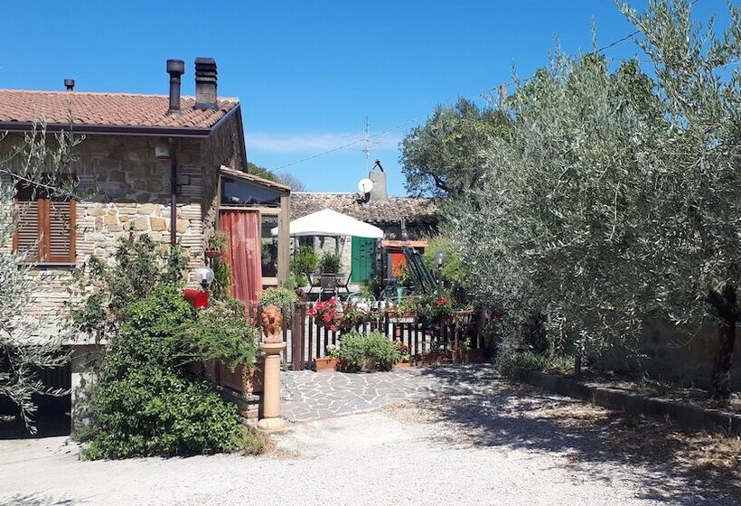 اقامتگاه Home Sweet Home With Panoramic Garden