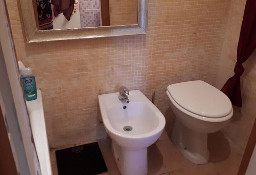 اقامتگاه Home Sweet Home With Panoramic Garden