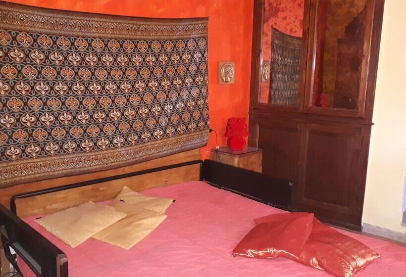 اقامتگاه Home Sweet Home With Panoramic Garden