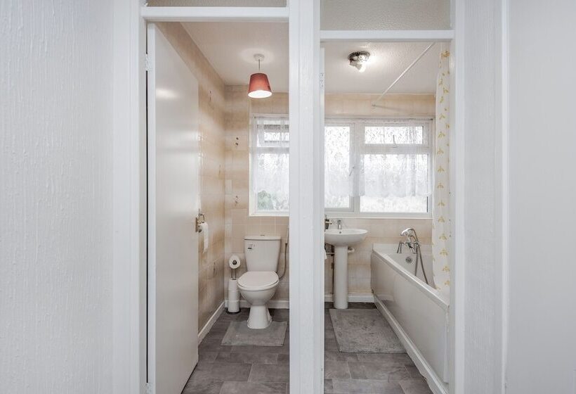 레지던스 Tms Lovely 3 Bed House Tilbury Free Parking