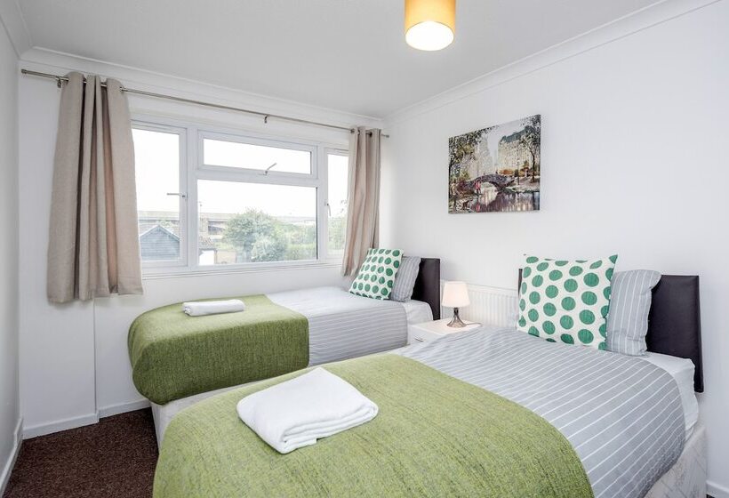 레지던스 Tms Lovely 3 Bed House Tilbury Free Parking