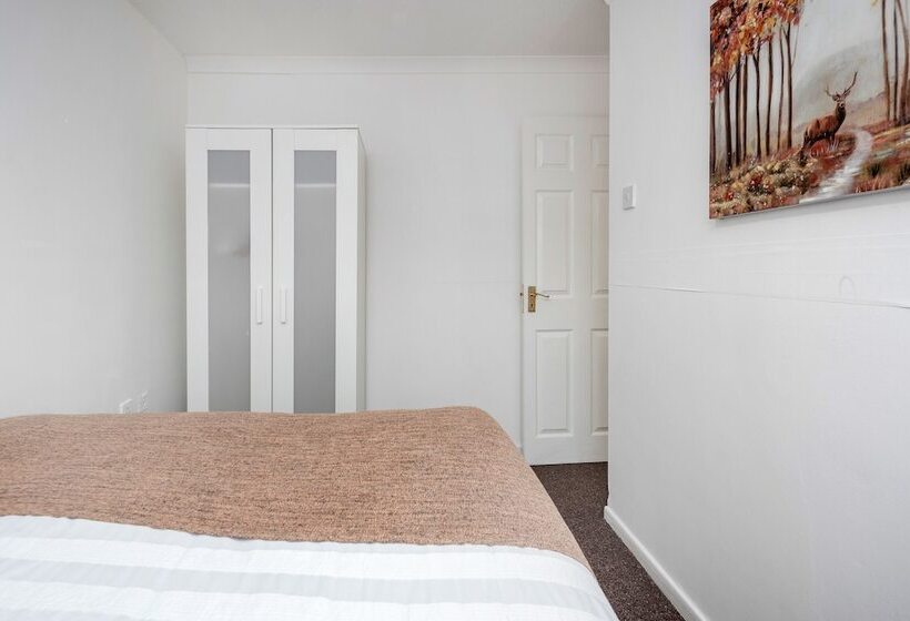 레지던스 Tms Lovely 3 Bed House Tilbury Free Parking