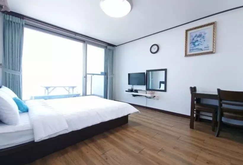 Taean Bless Ocean Pension