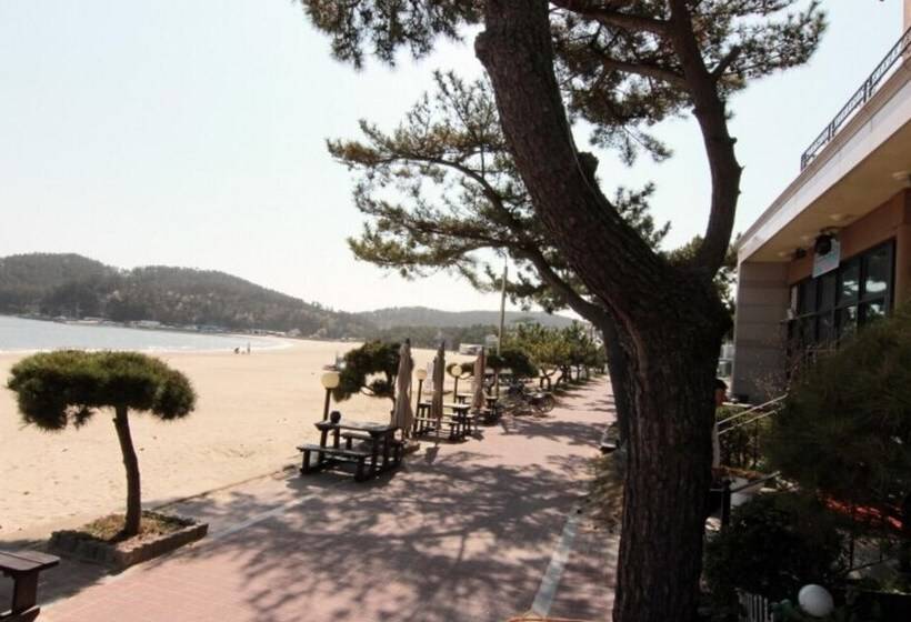 Taean Bless Ocean Pension