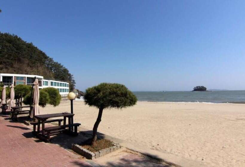 Taean Bless Ocean Pension