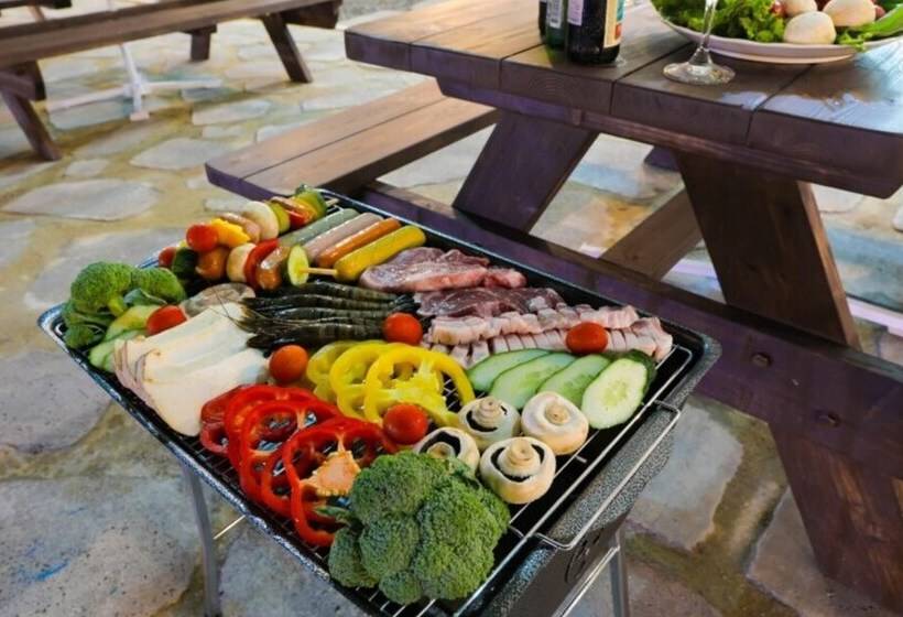 Yeosu Moraeal Pet Heated Pool Pension