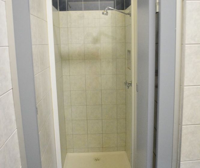 فندق صغير Oslo Hotel Backpackers