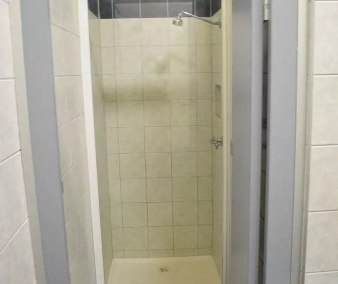 ユースホステル Oslo Hotel Backpackers