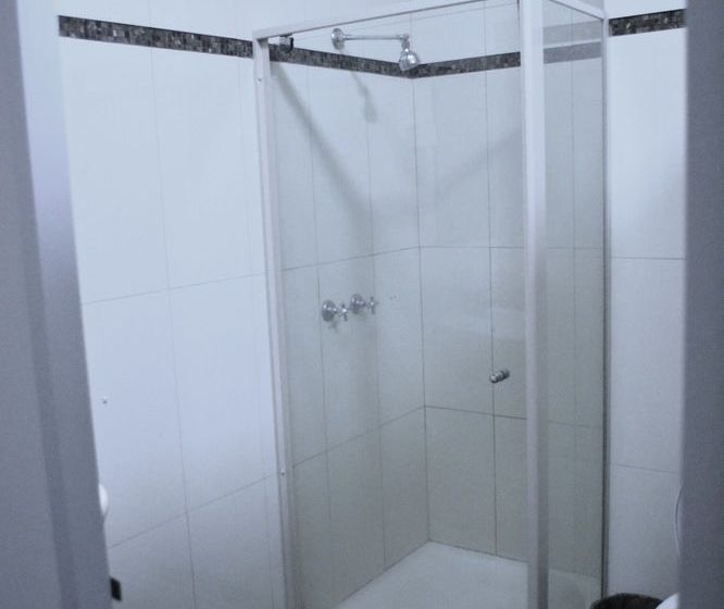 فندق صغير Oslo Hotel Backpackers