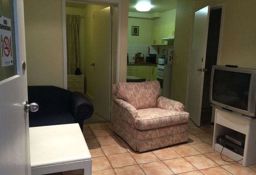 فندق صغير Oslo Hotel Backpackers