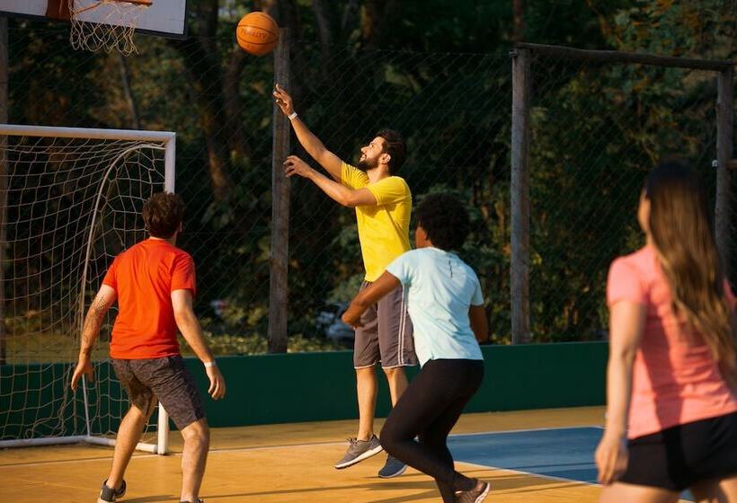 ホテル Aguativa Golf Resort