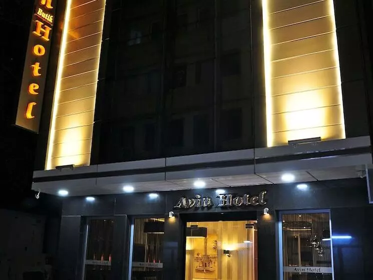 호텔 Avin