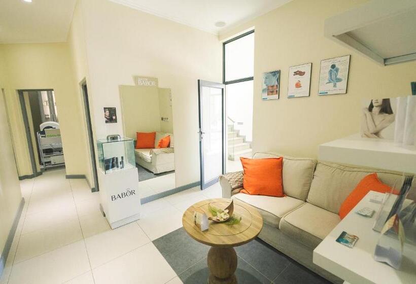 Hotel Blue Diamond Boutique