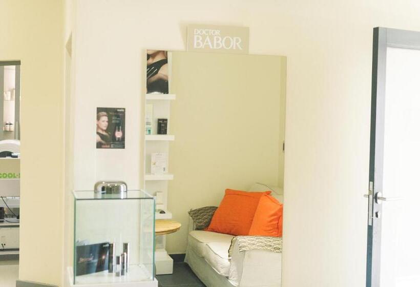 Hotel Blue Diamond Boutique