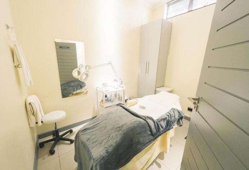 Hotel Blue Diamond Boutique