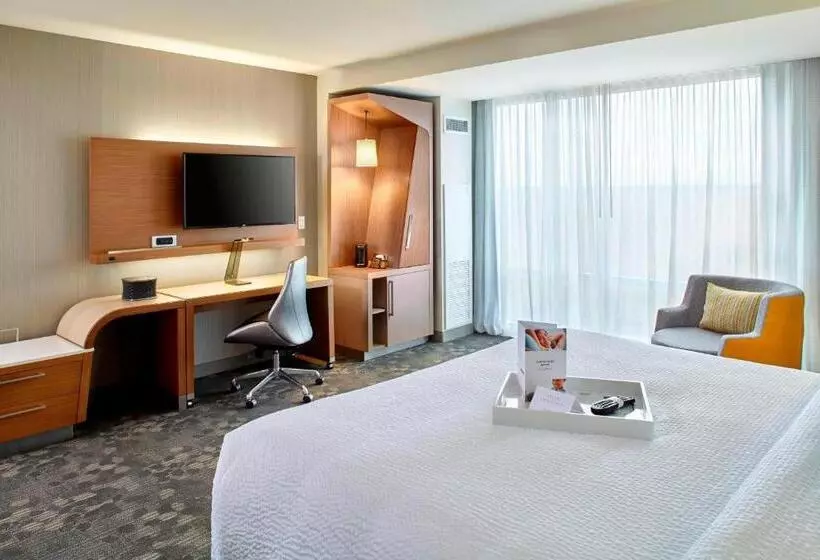 ホテル Courtyard By Marriott Orlando Lake Nona