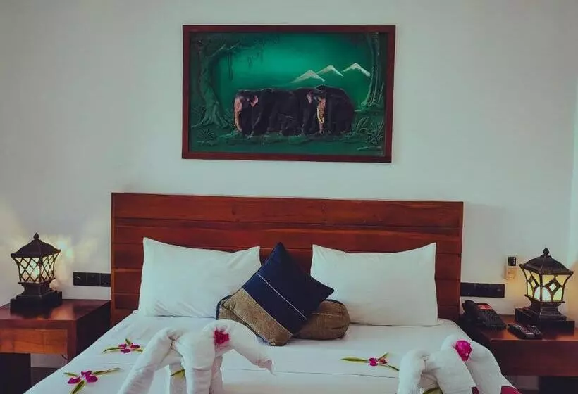 فندق Elephant Park   New Deal! Half Off Airport Pickups Available