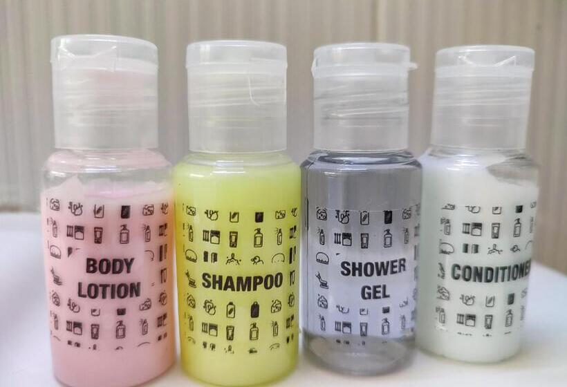 בית מלון כפרי Elephant Park New Deal! Half Off Airport Pickups Available