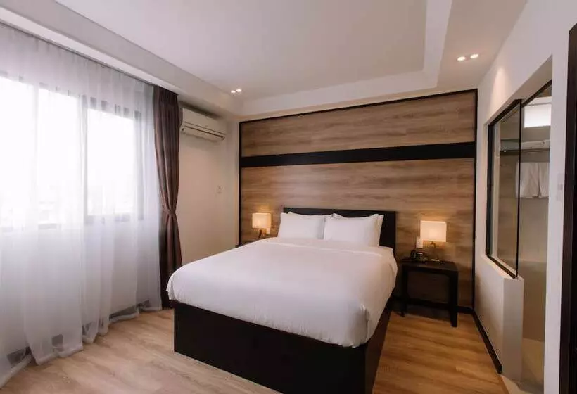 هتل The Chill Suites City Center