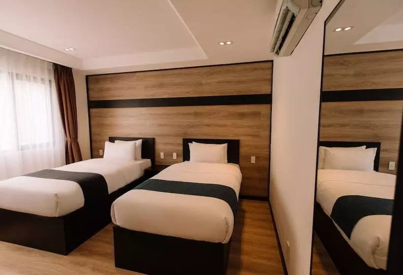 هتل The Chill Suites City Center