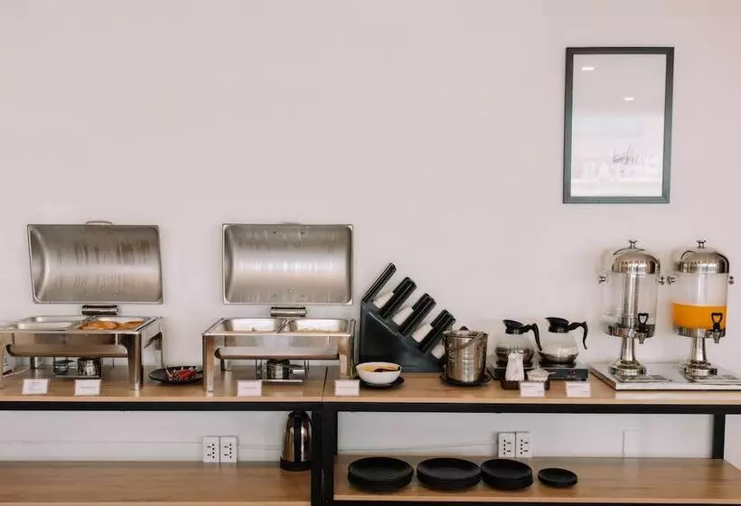 هتل The Chill Suites City Center