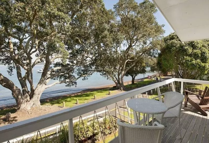 Отель Hananui Lodge And Apartments