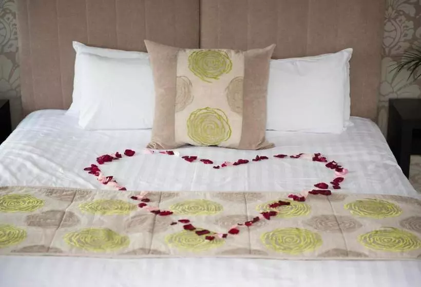 Отель Harry's Of Kinnegad