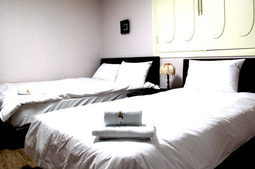 בית מלון כפרי Jbis