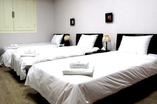 בית מלון כפרי Jbis