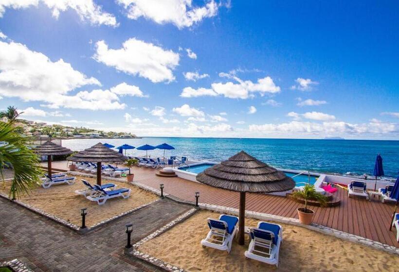 هتل La Vista Beach Resort