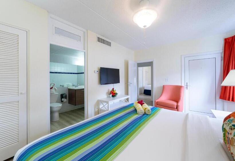 هتل La Vista Beach Resort