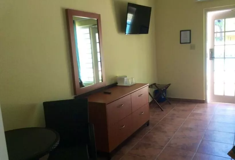 ホテル Lucia Beach