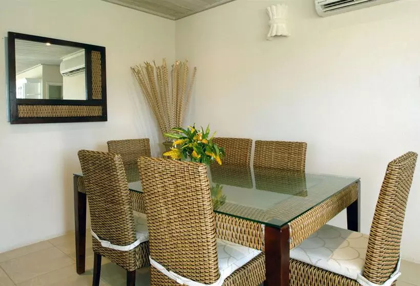 Otel Mullins Heights