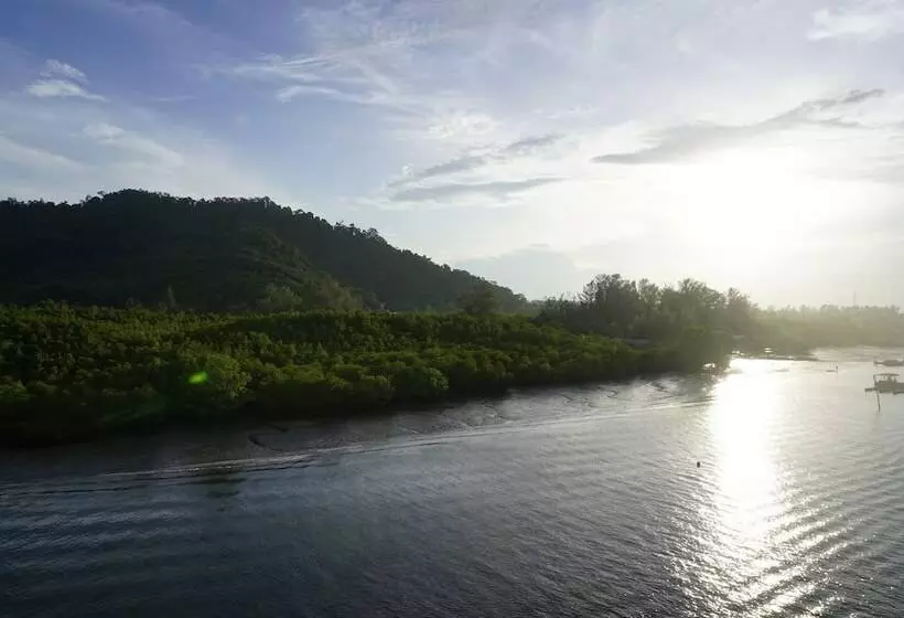 בית מלון כפרי Na Vela Village Adults Only