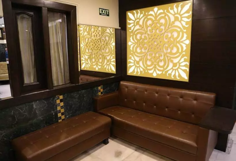 هتل Oyo Rooms Kisan Bhawan Chowk