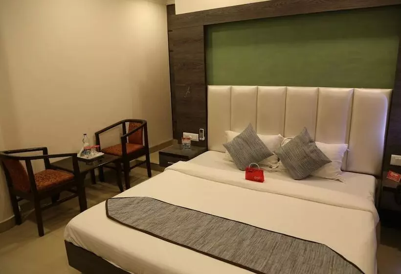 هتل Oyo Rooms Kisan Bhawan Chowk