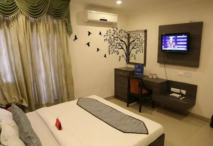 هتل Oyo Rooms Kisan Bhawan Chowk