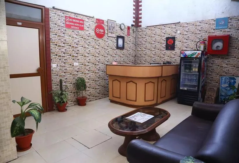 هتل Oyo Rooms Sector 7C Chandigarh