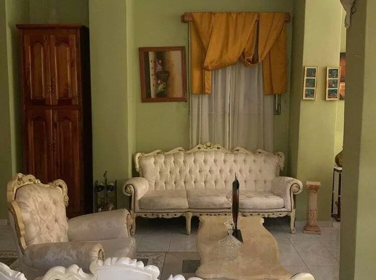 هتل Pavillon Des Receptions &