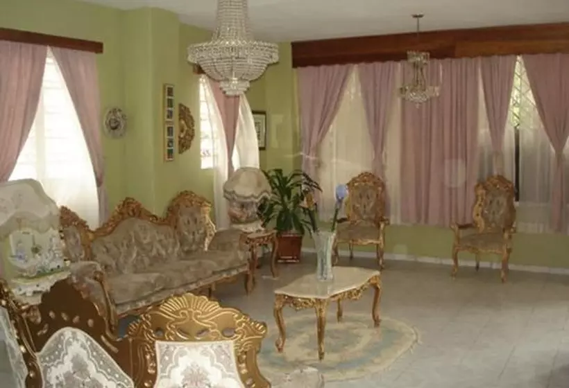 هتل Pavillon Des Receptions &