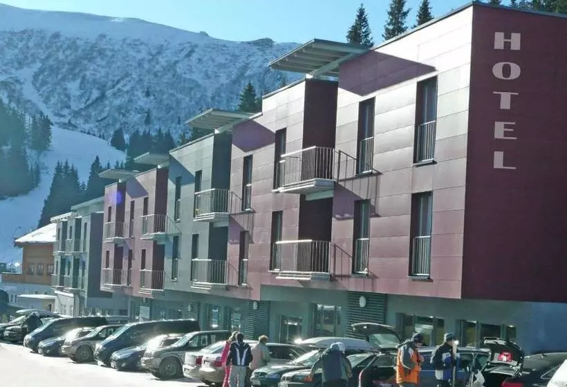 Отель Pinguin Koralpe