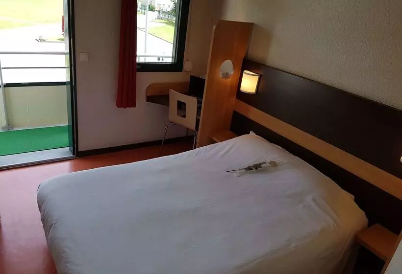 Отель Premiere Classe Amiens Est Glisy