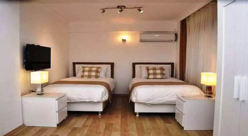 هتل The Print House